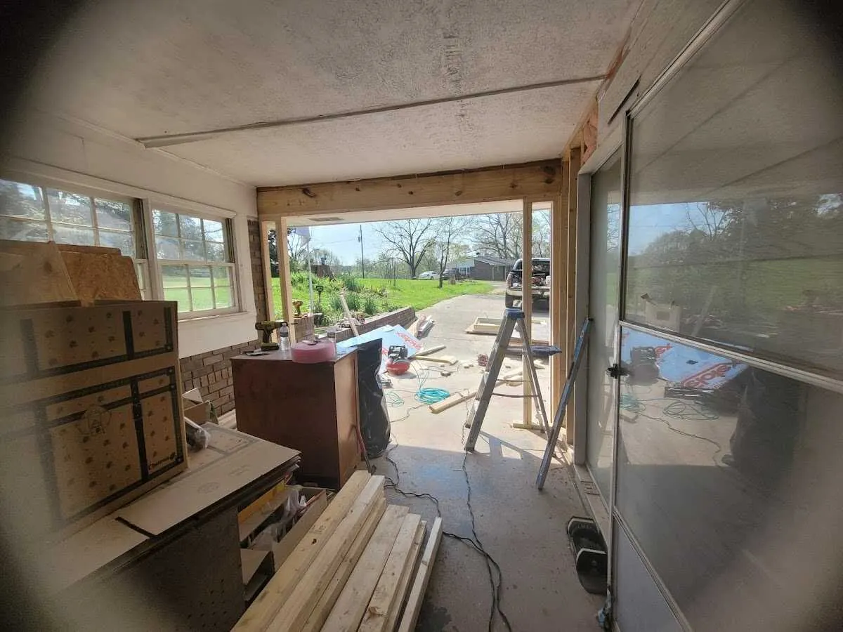 Air movers and dehumidifier for Water Mitigation Services in Middle